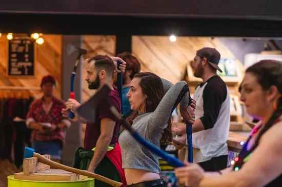 axe throwing in Auckland